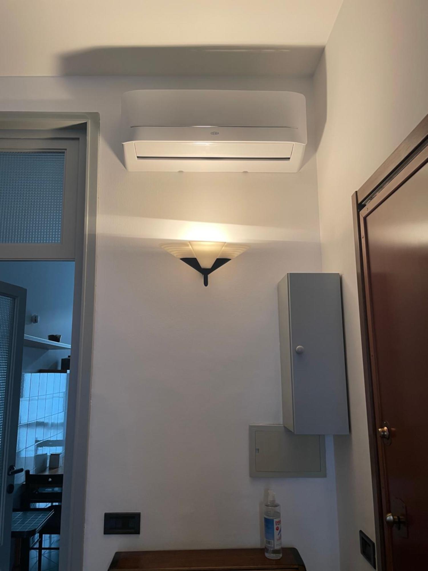 & The Apartamento Como